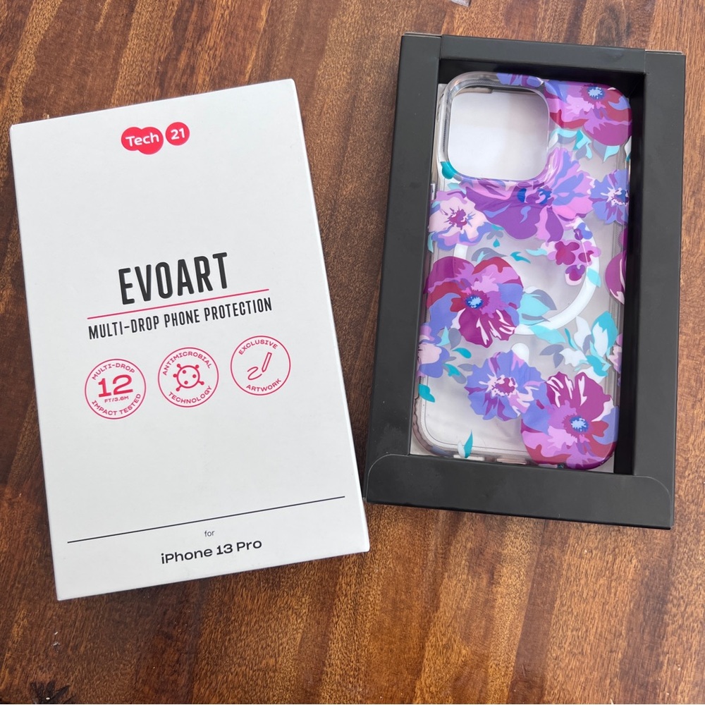 Tech21 Evo Art Apple iPhone 13 Pro Case in Purple Anemone